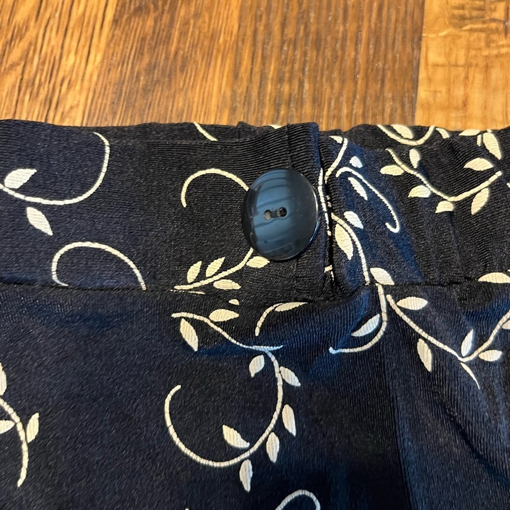 🔥Frazier Lawrence skirt size medium - Picture 4 of 7